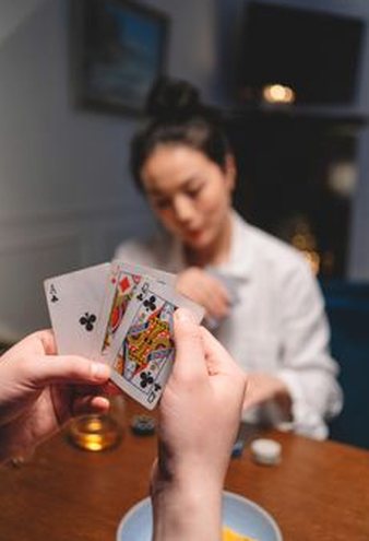 mậu binh di động F8bet
